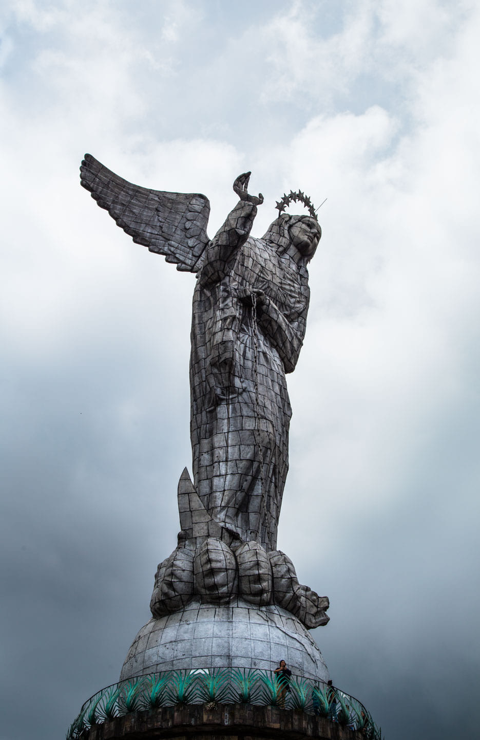 La Virgen del Panecillo, Quito, Ecuador