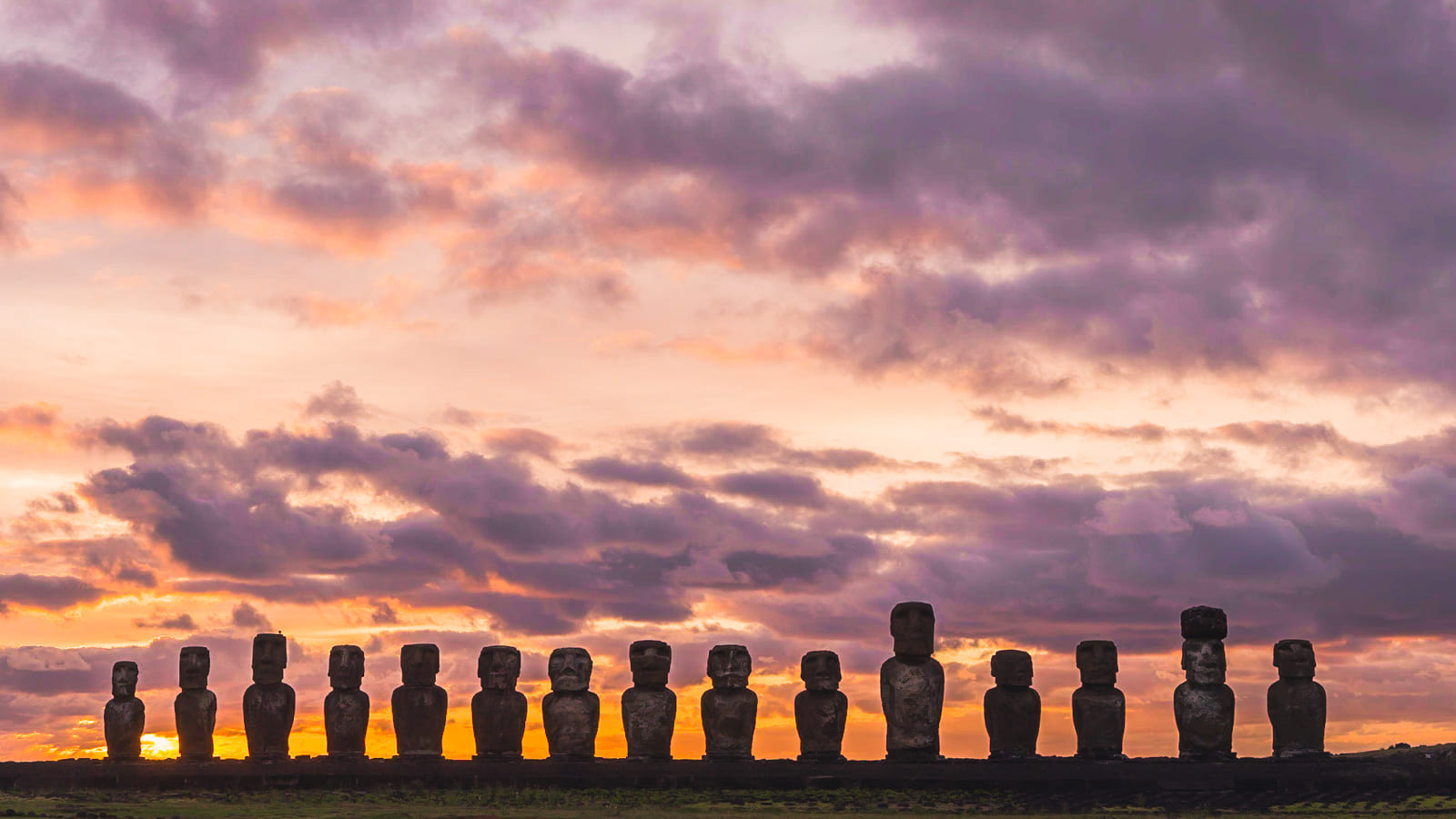 Sunrise at Ahu Tongariki, Easter Island