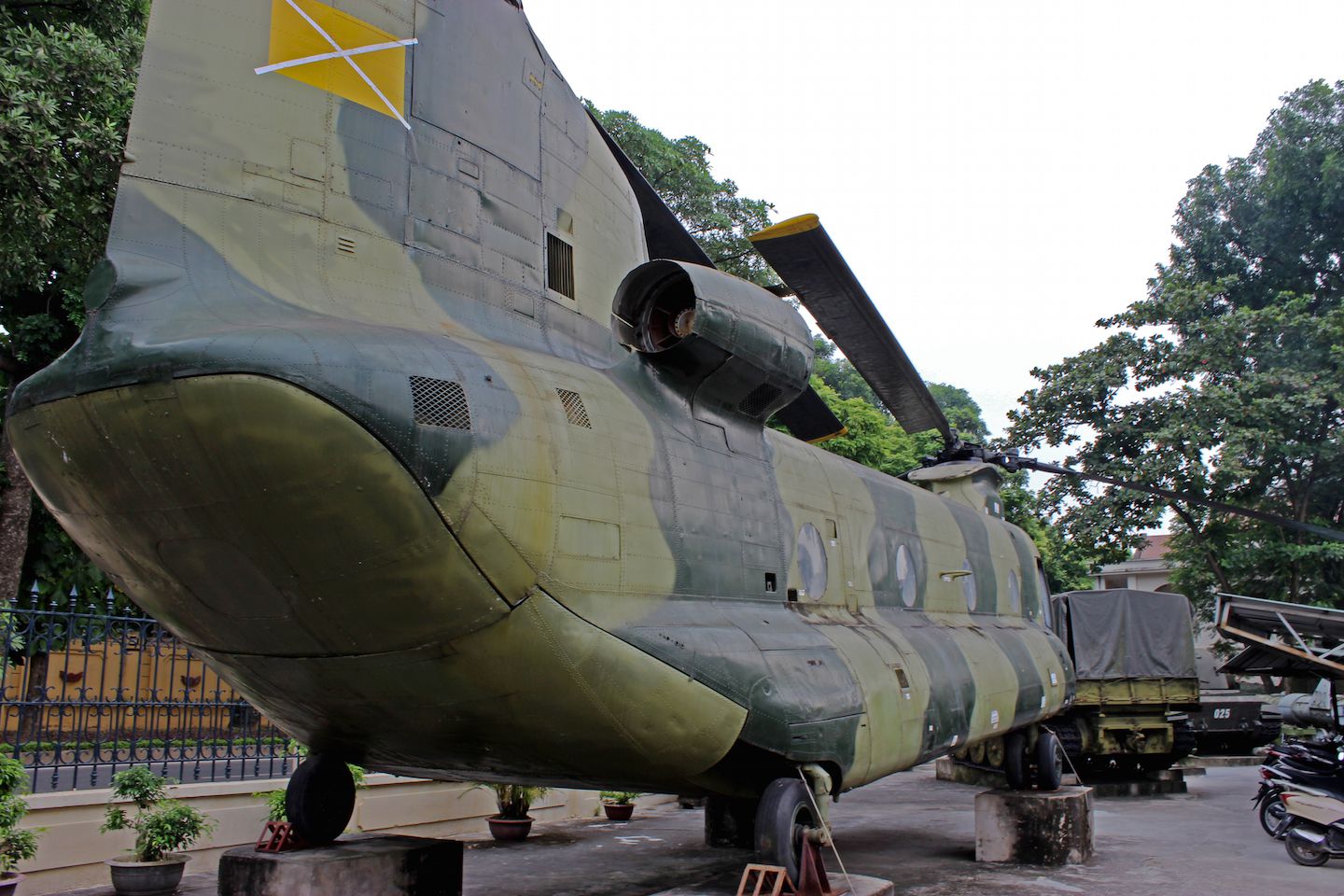 American Chinook at the War Museum