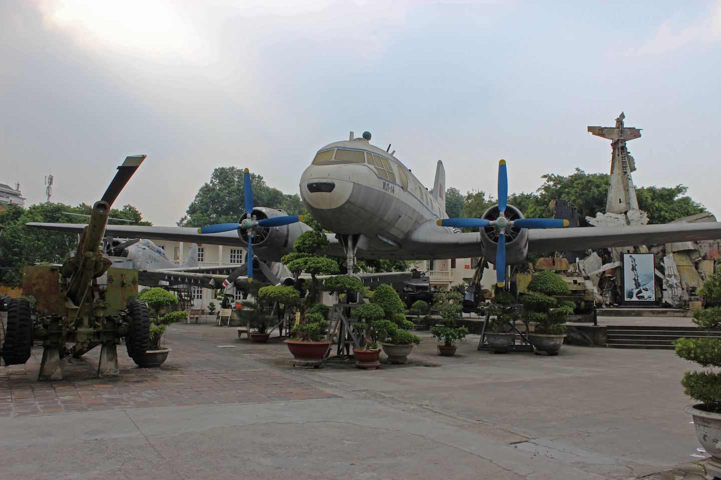 Captured aircrafts