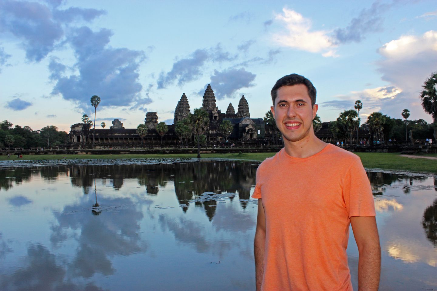 Carlos at the pond of Angkor Wat