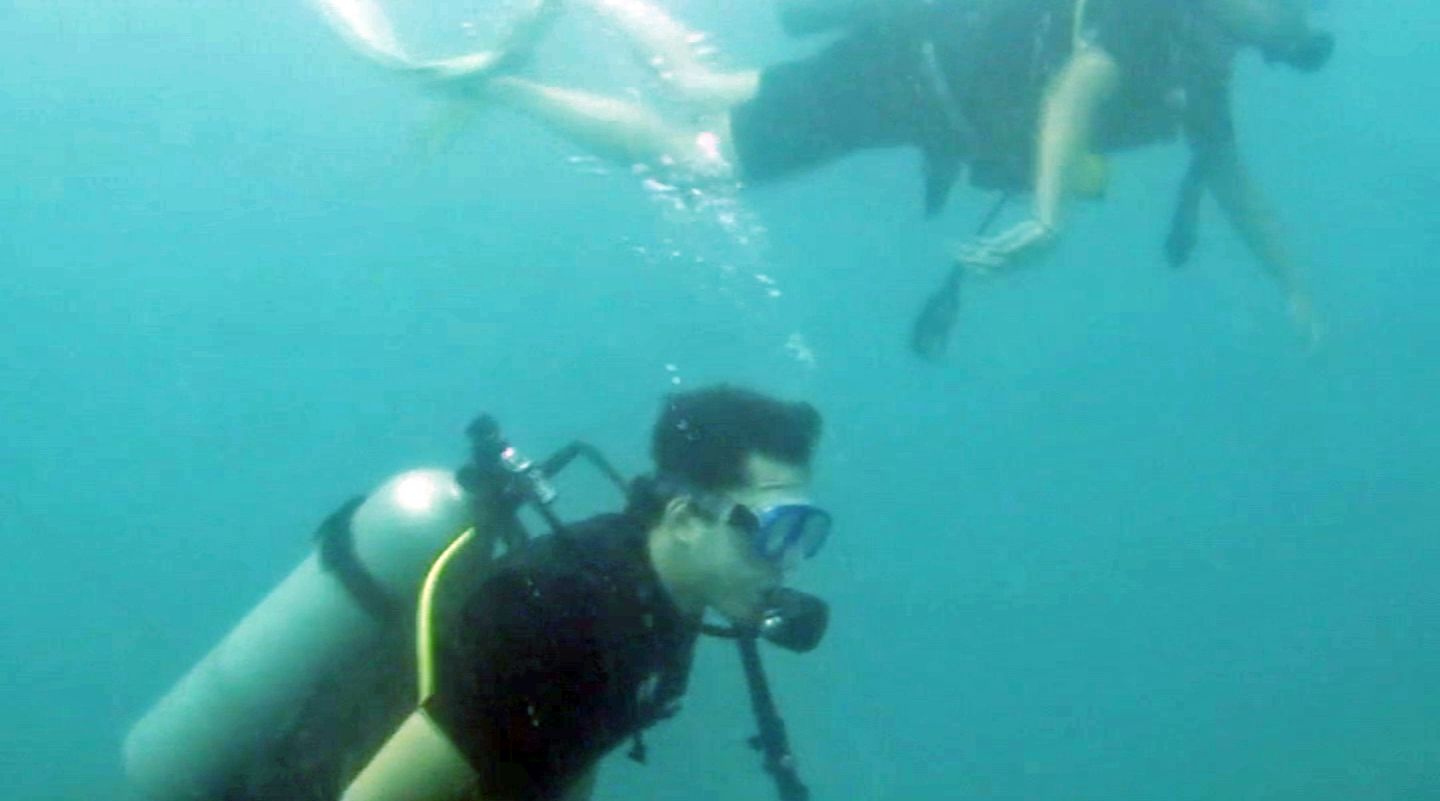 Carlos diving at the Hin Pee Wee Dive Site, Koh Tao, Thailand