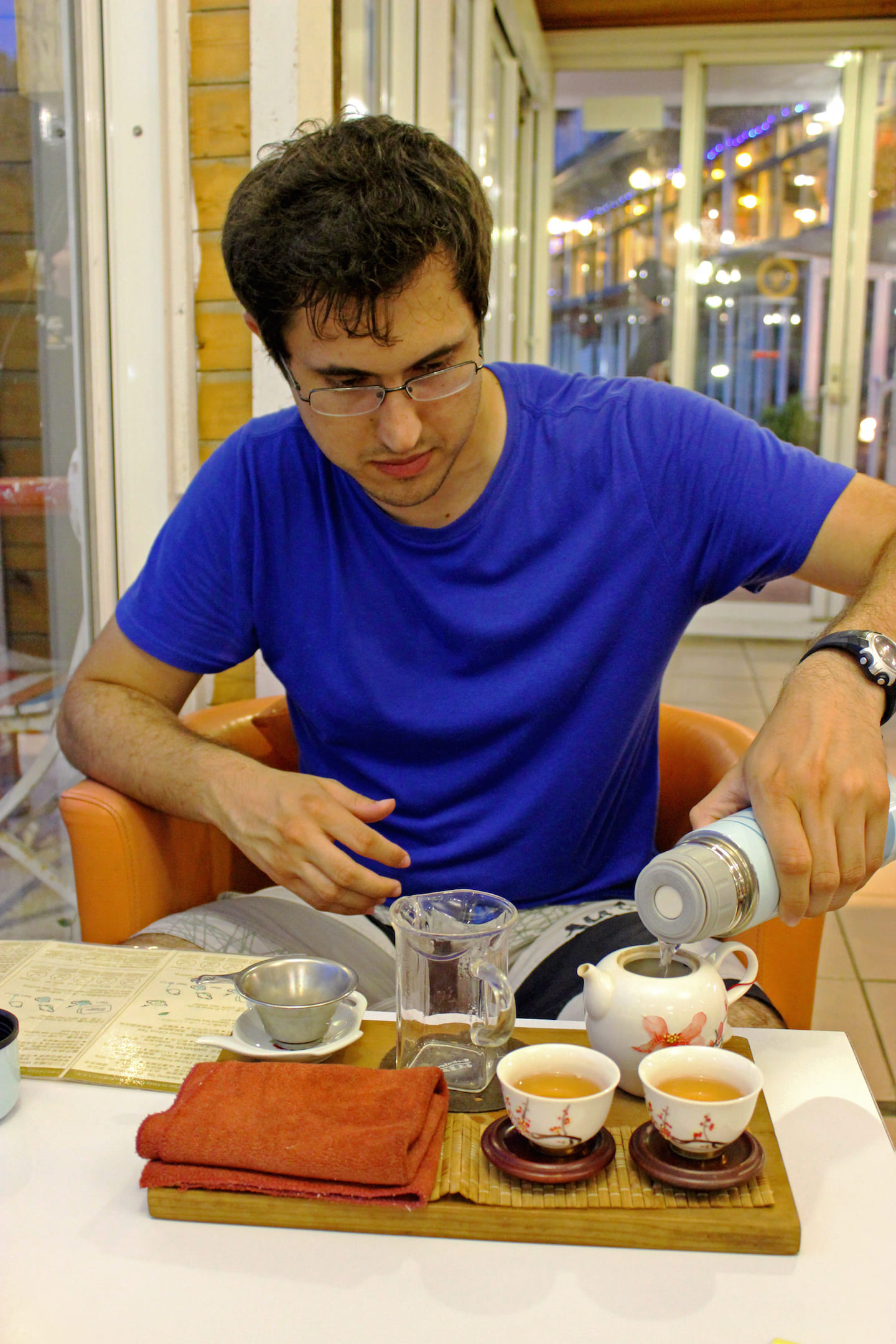 Carlos brewing the next cup of tea at Maokong Teahouse.