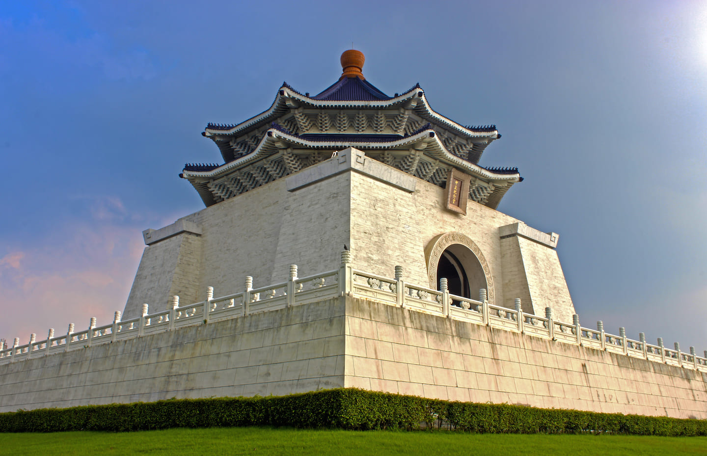 Chiang Kai-Shek Memorial Hall