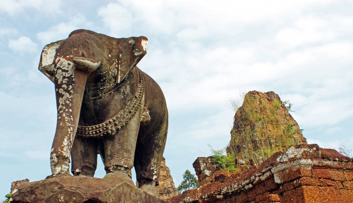 Elephant statue at the East Mebon