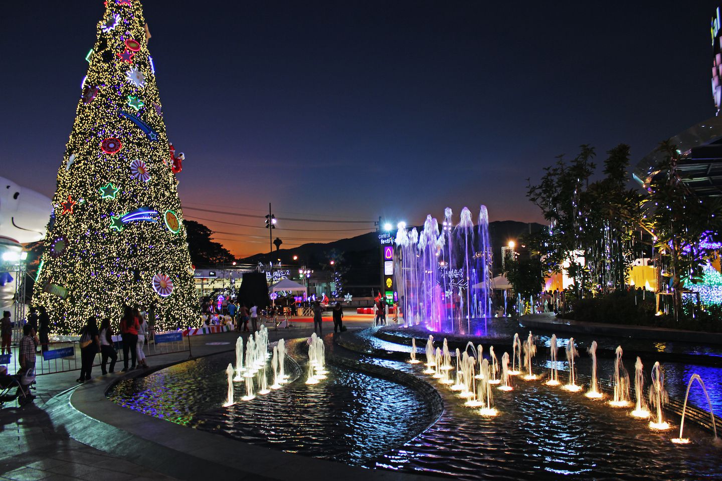 Entrance to the CentralFestival Mall in Chiang Mai