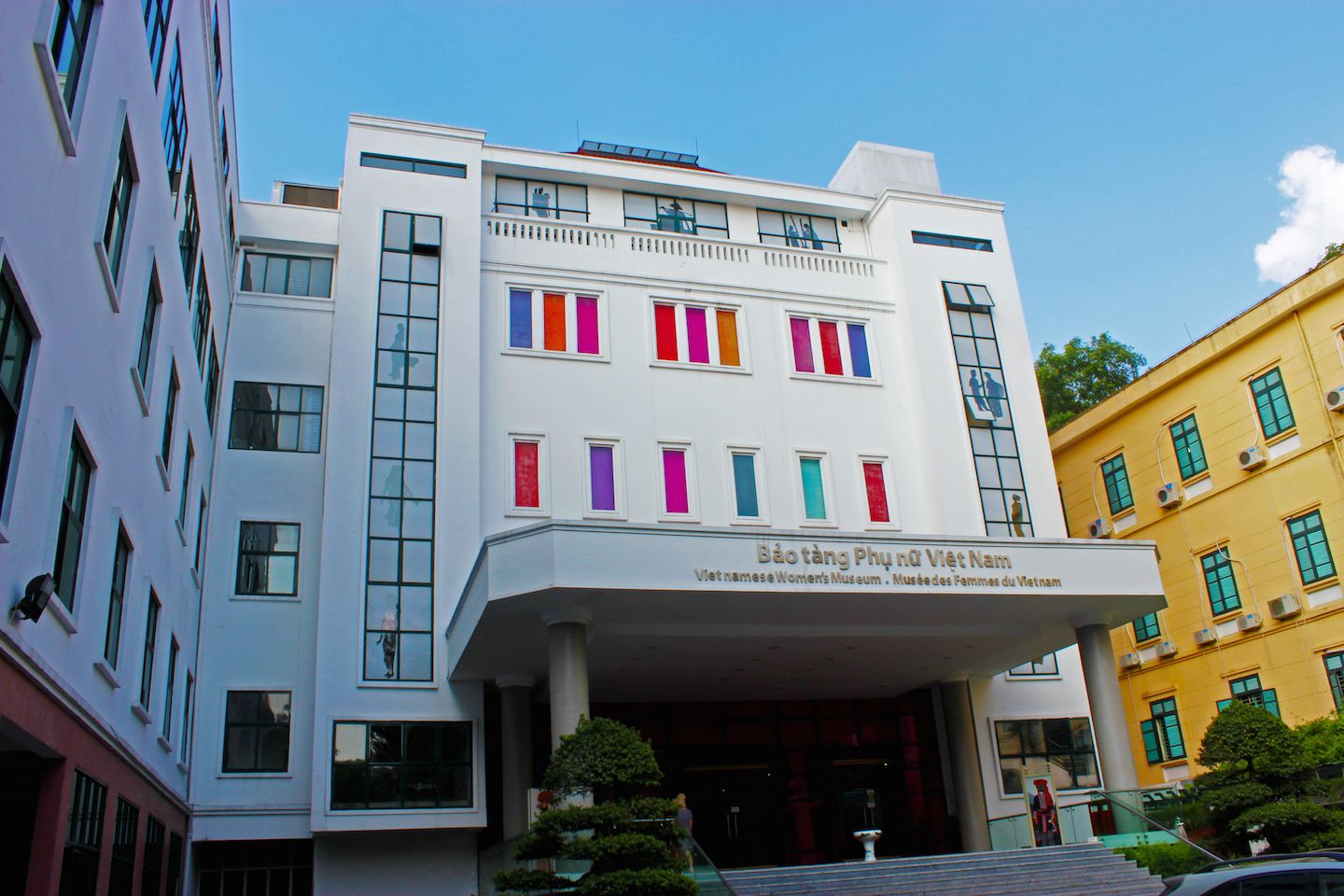 Entrance to the women's museum