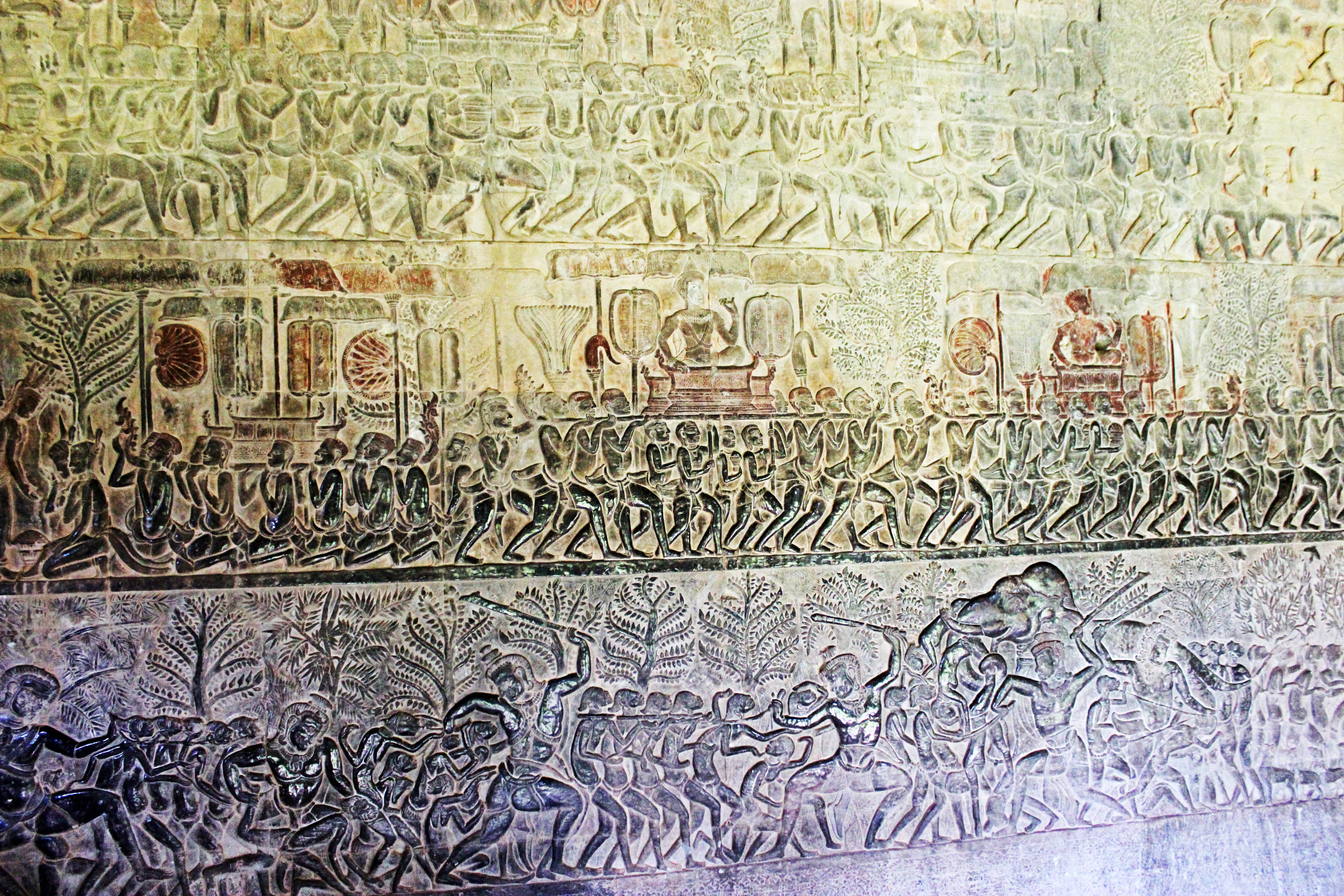 Galleries of the 37 heavens and 32 hells at Angkor Wat