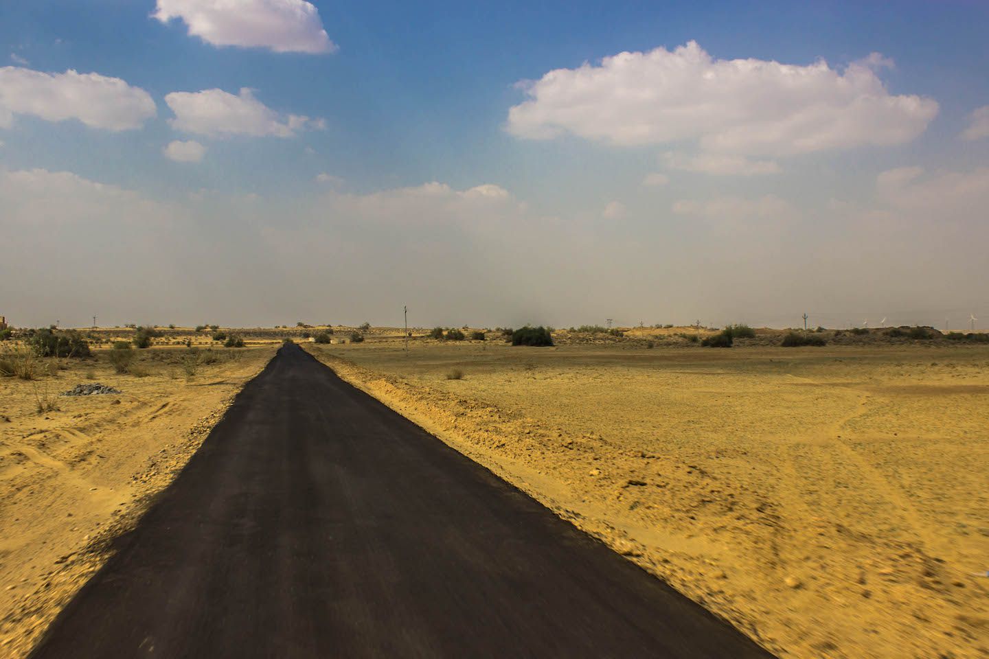 Road into the Thar Desert, Jaisalmer, India