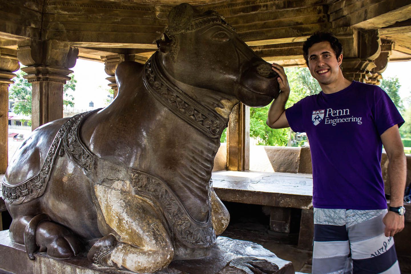Carlos and Nandi the bull, Khajuraho, India