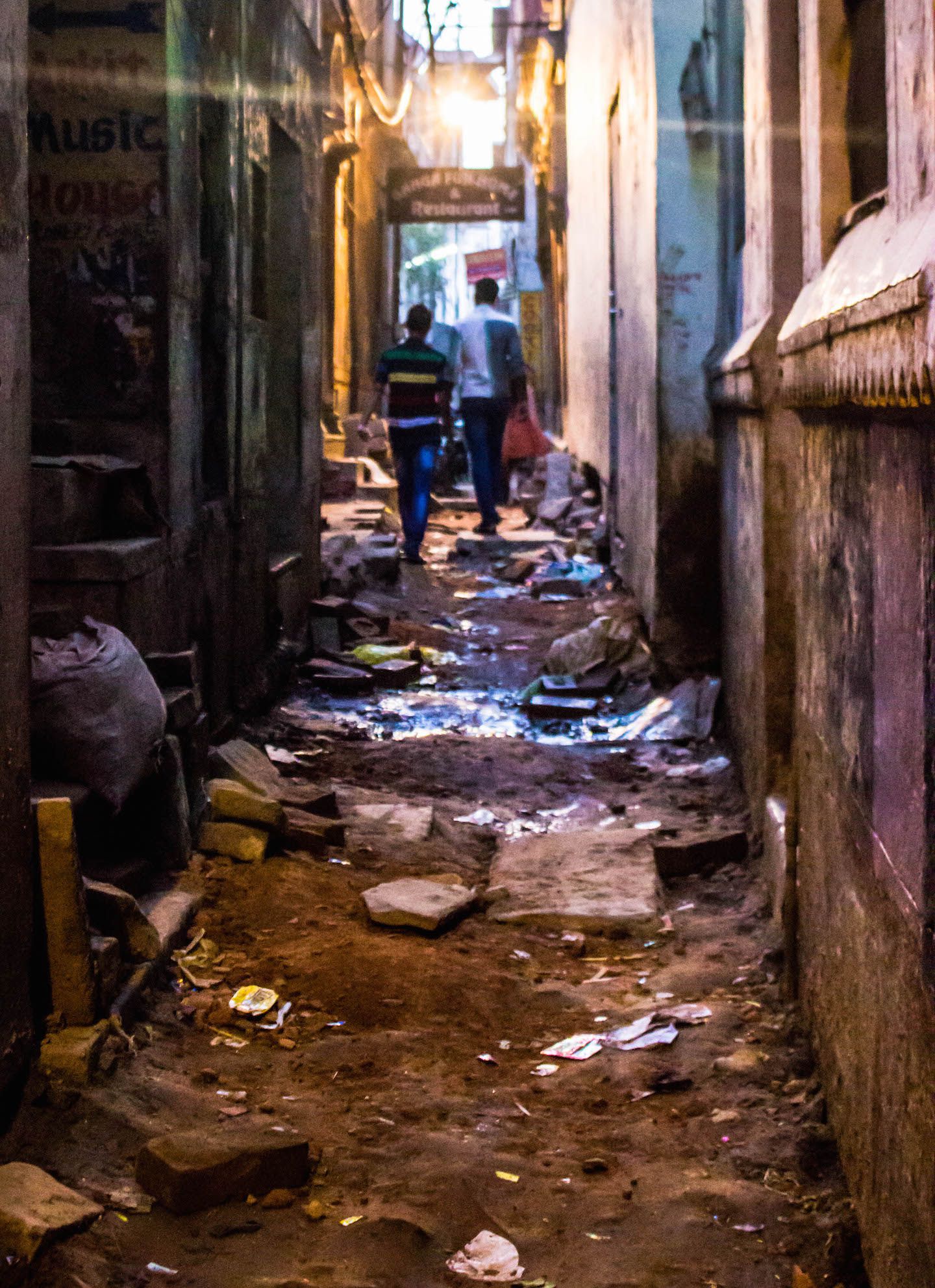 Trash on the alleys of Varanasi, India