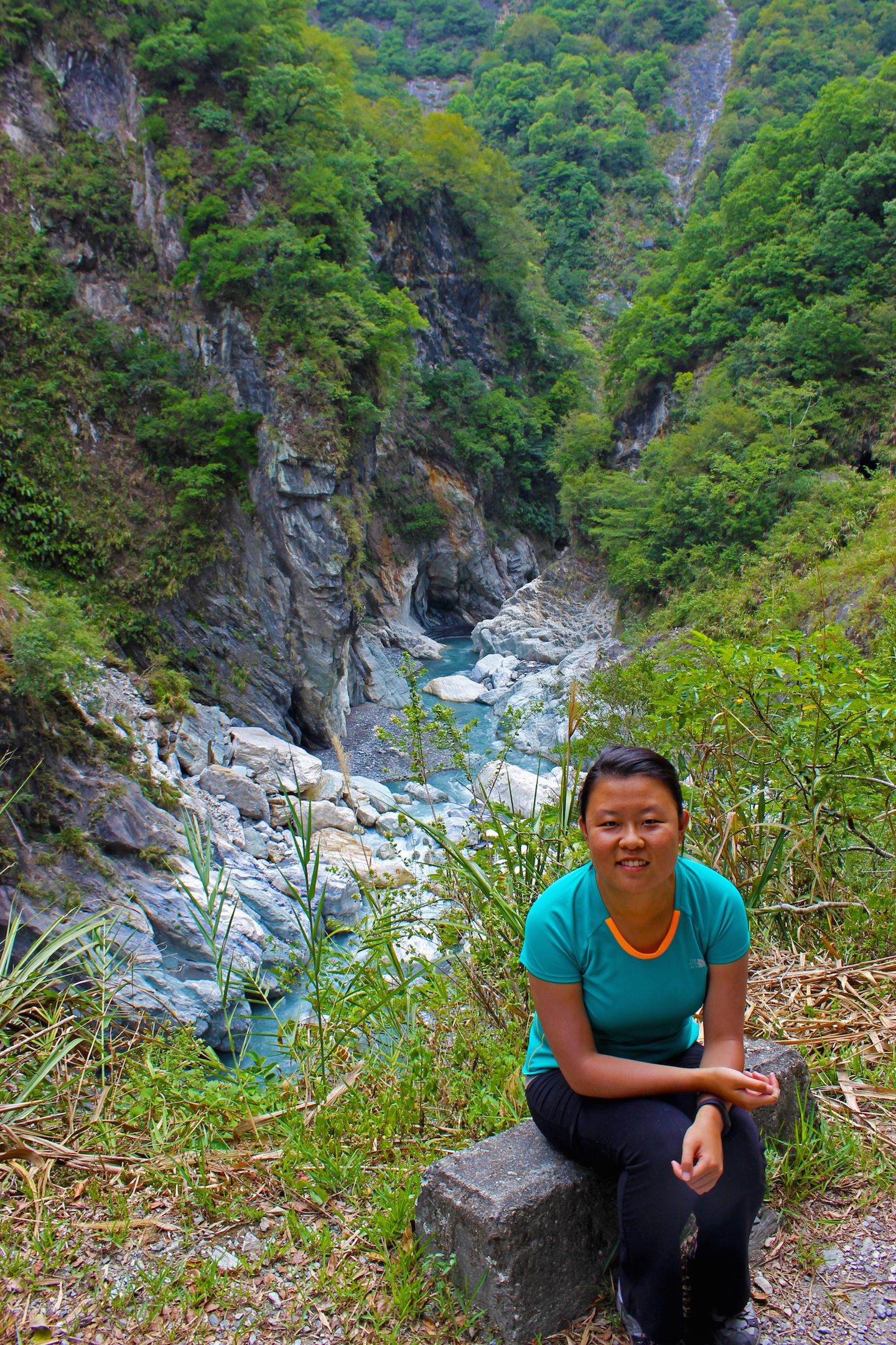 Julie at the Baiyang trail