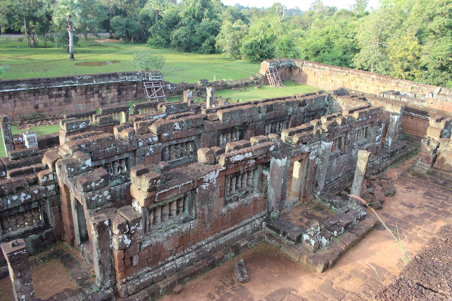 Libraries at Pre Rup in the East Baray