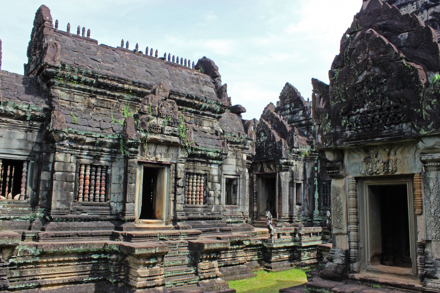 Libraries of Banteay Samre