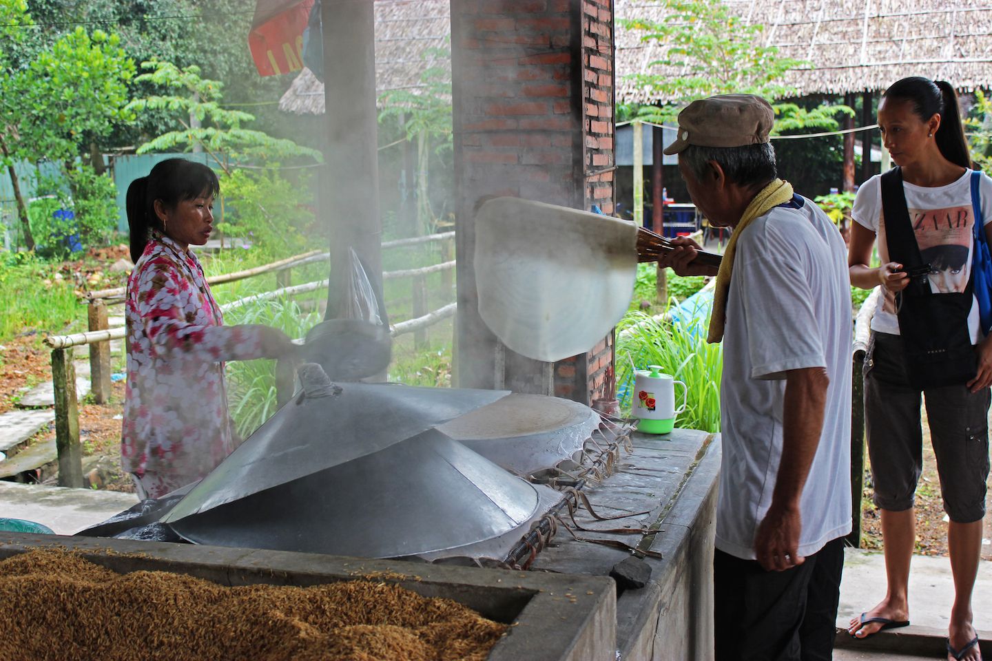 Making rice paper