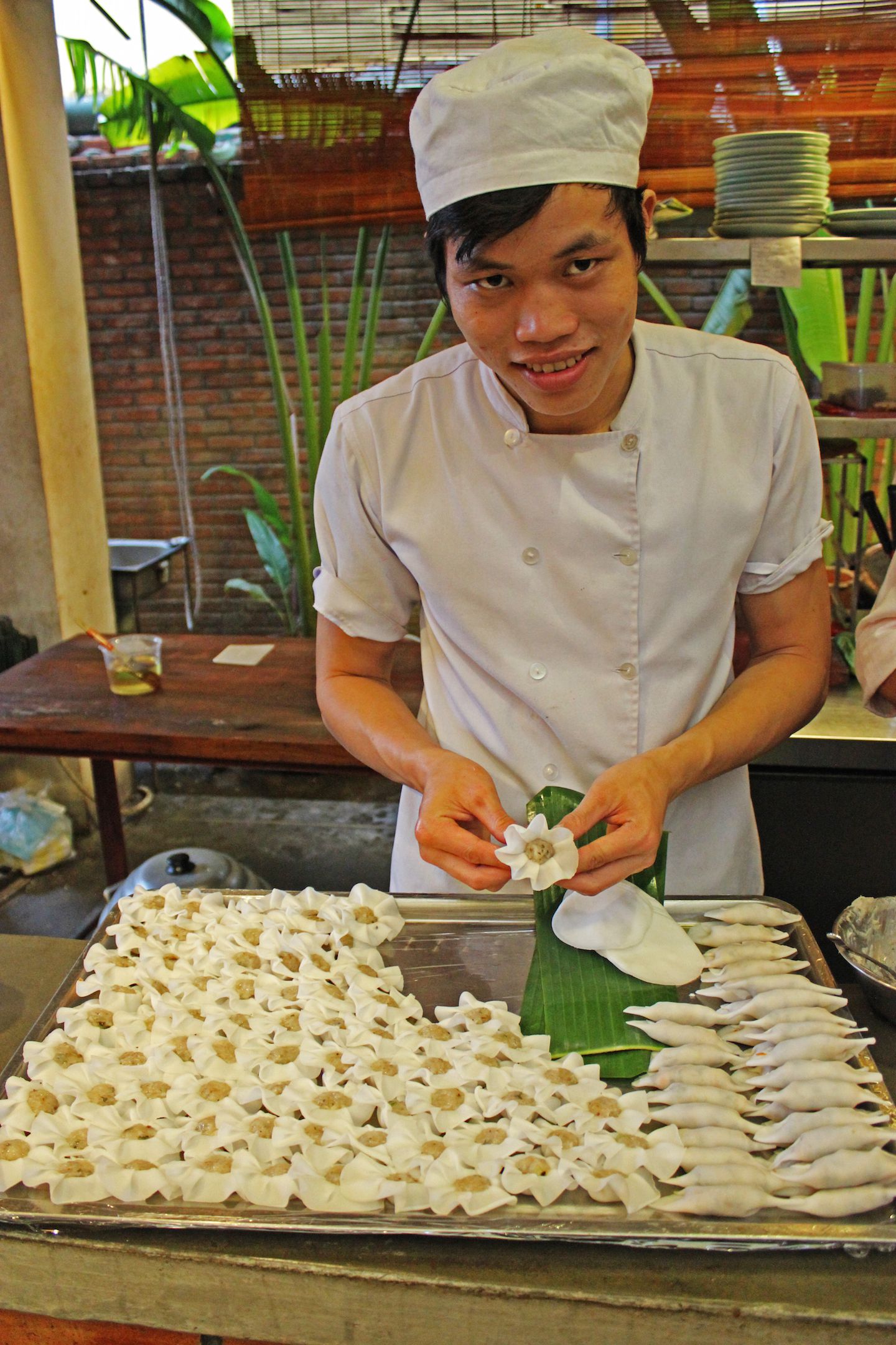 Making white rose