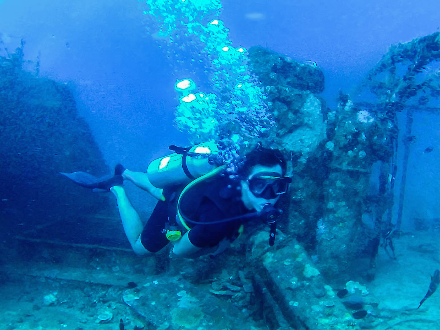 Carlos and the Kuda Giri Wreck, Maldives