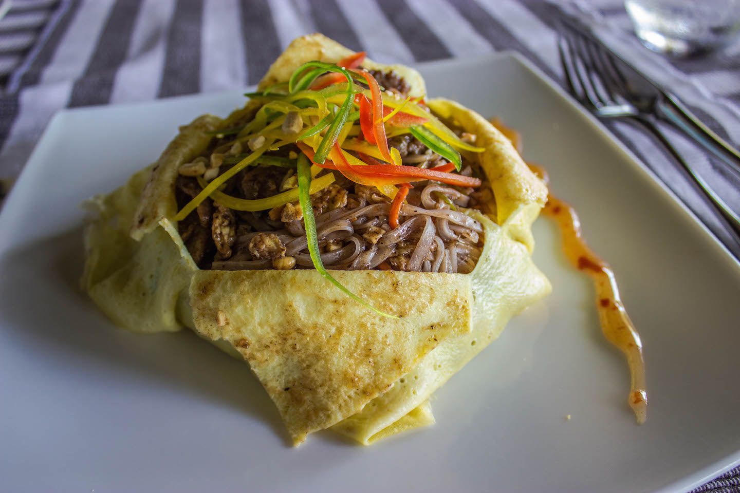 Beef pad thai, Vadoo Resort, Maldives