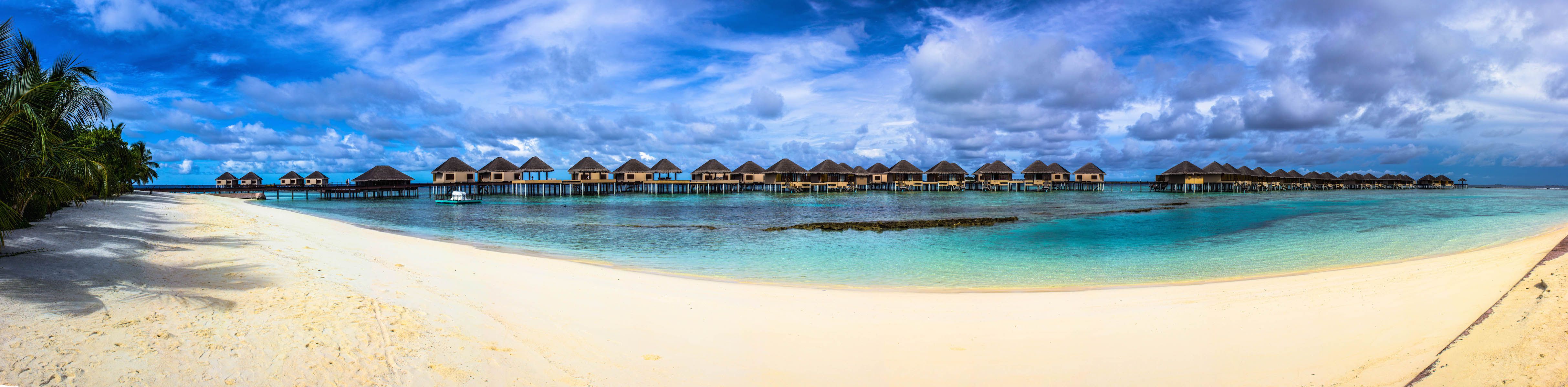 Panoramic view of the water bungalows, Vadoo Resort, Maldives