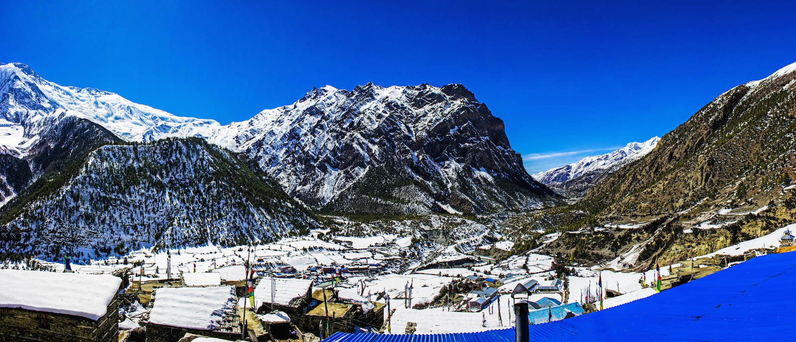 View from the rooftop of our guesthouse (3,470m), Upper Pisang, Nepal
