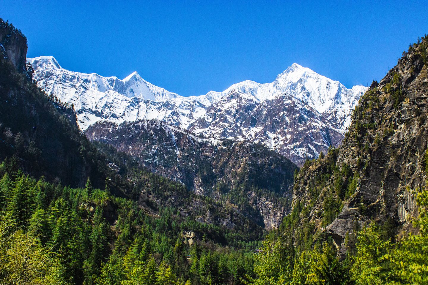 Partial view of the Annapurna Himalayan Range, Nepal
