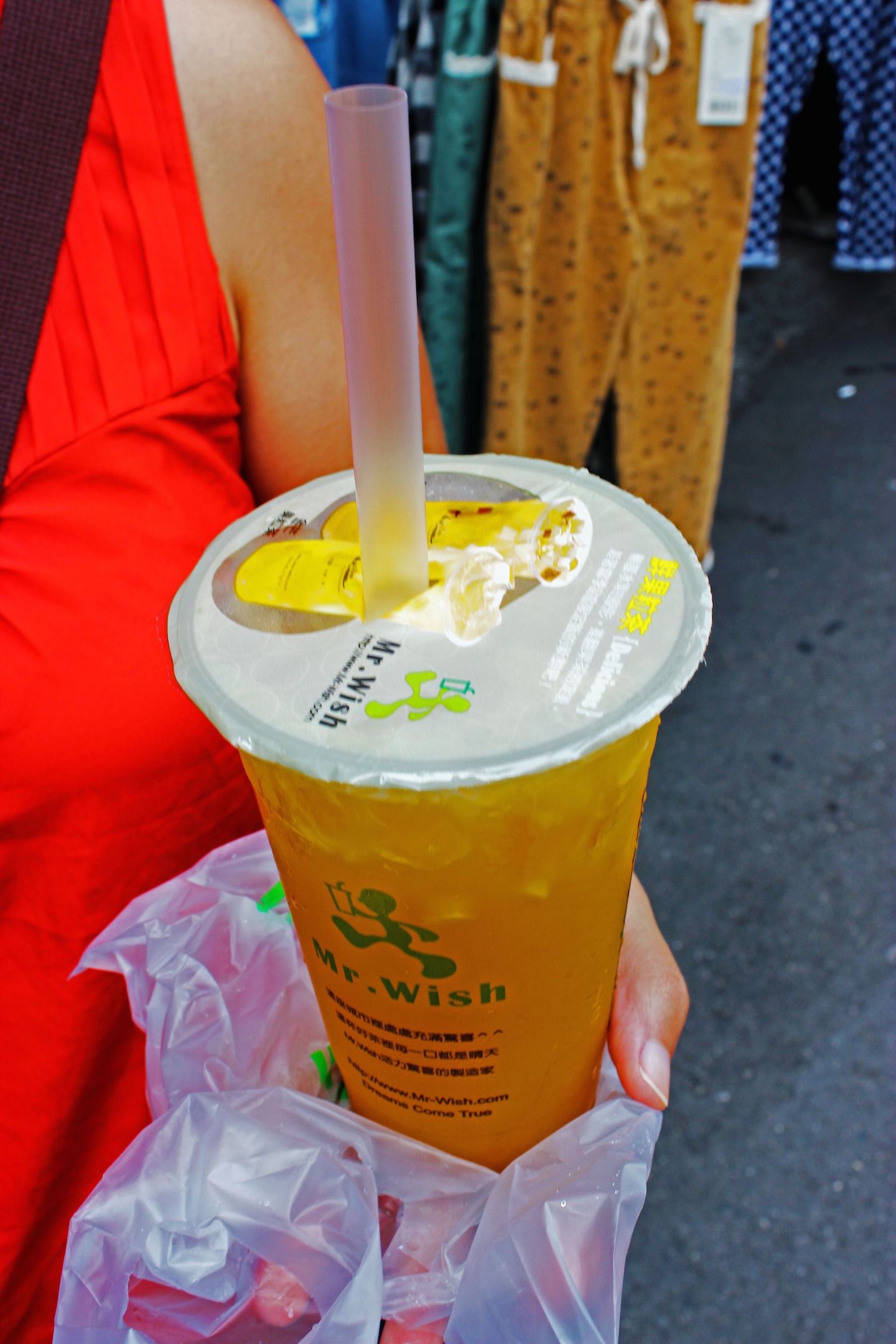 Peach green tea from Mr. Wish Tea Shop