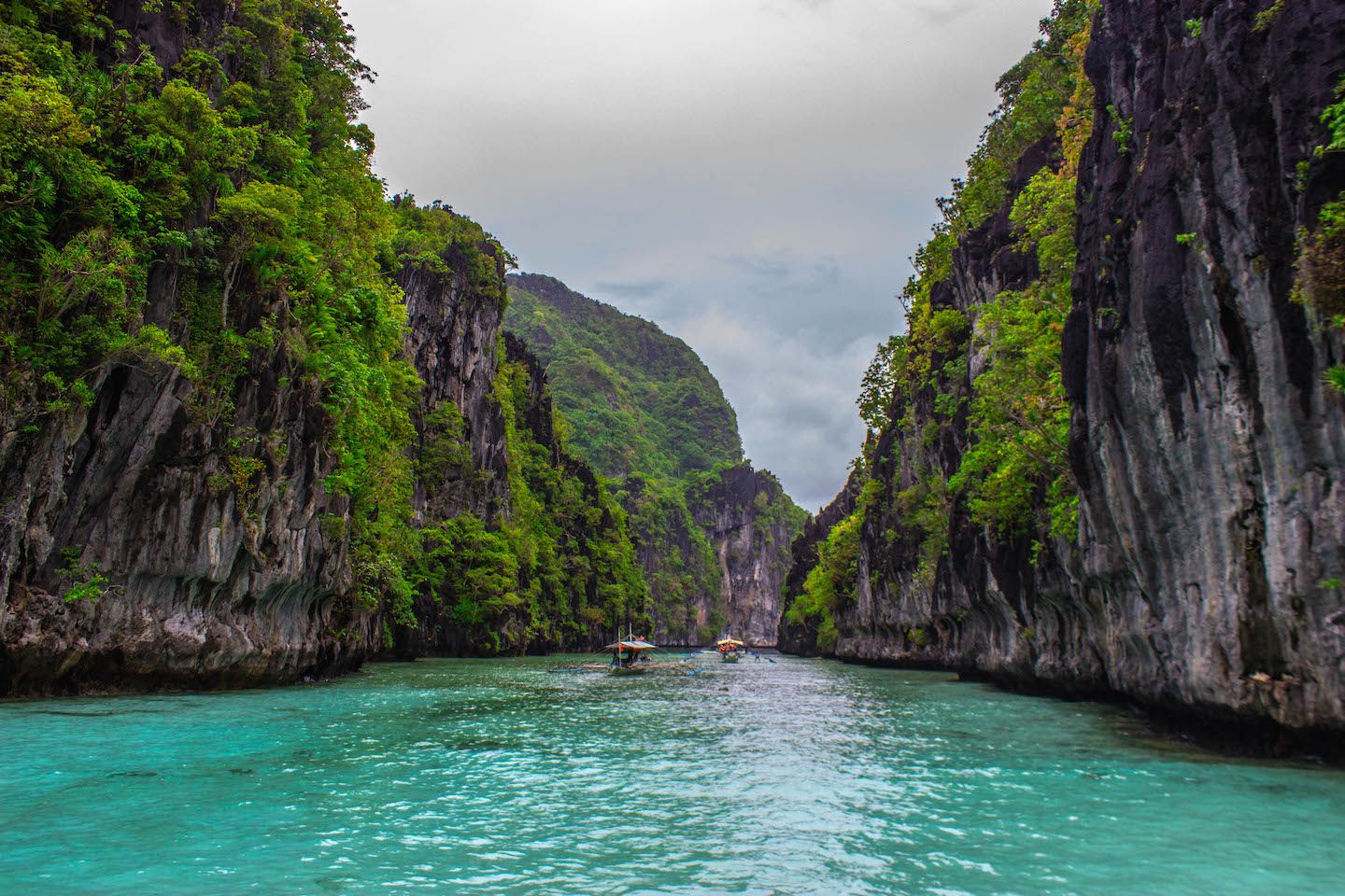 Bangkas going into the Big Lagoon, El Nido, Philippines