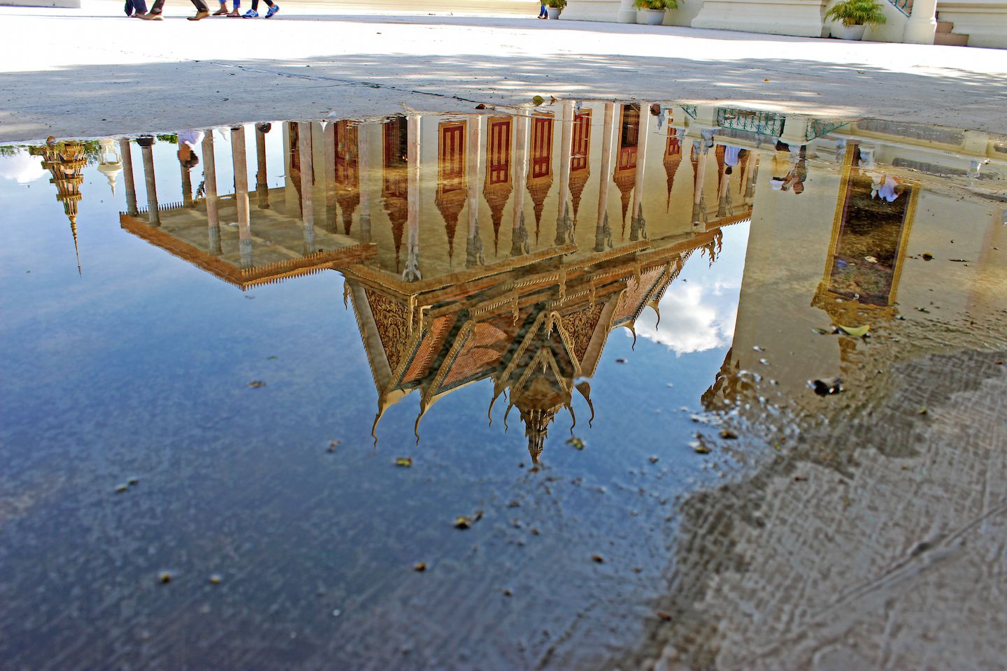 Reflection of the Temple of the Emerald Buddha