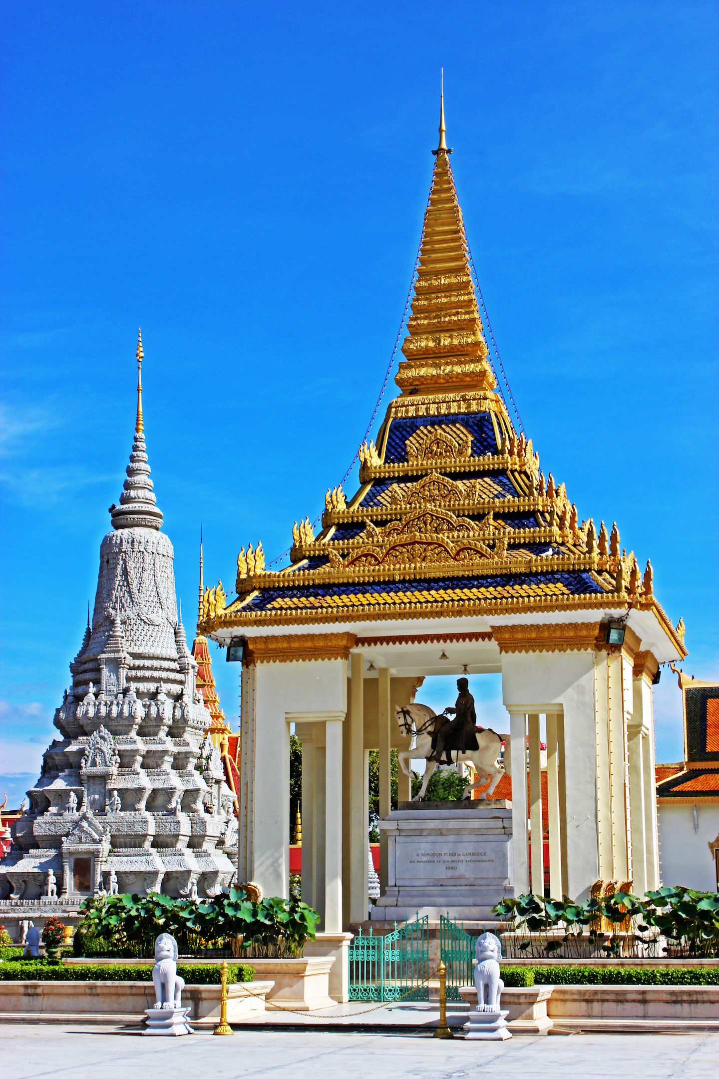 Statue of King Norodom
