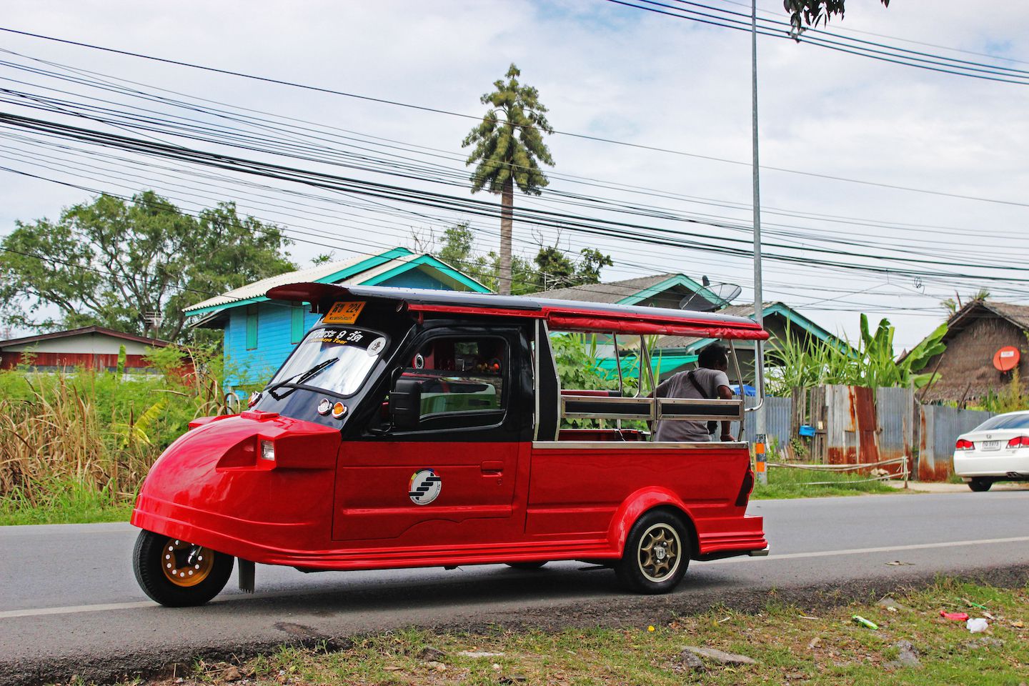The typical "inverted boat" tuk-tuk of Ayutthaya