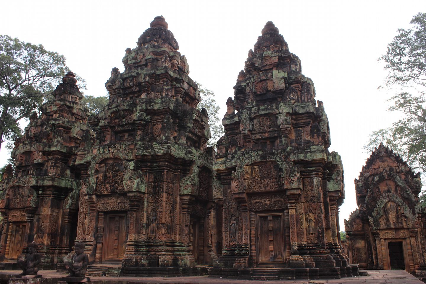 Three towers at Banteay Srei, worshipping Vishnu and Shiva